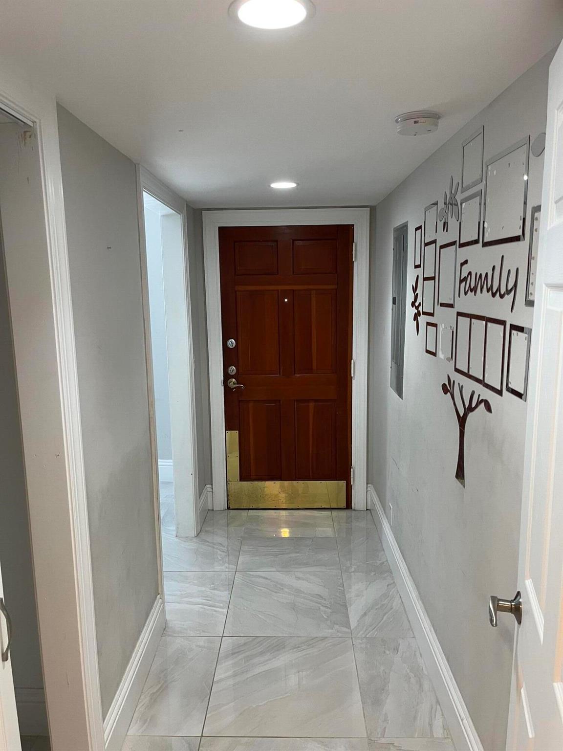 Shutters Condo - Residential Lease