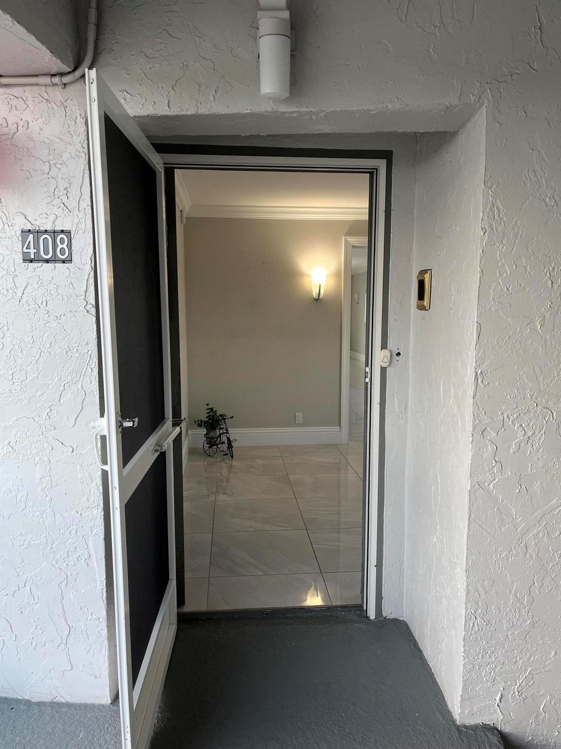 Shutters Condo - Residential Lease