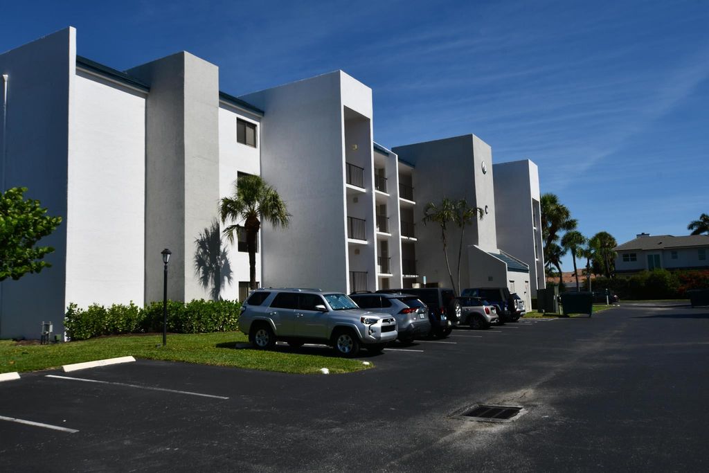 Photo of 1605 S Us Highway 1 C104 #C104, Jupiter, FL 33477 (MLS # R11017005)