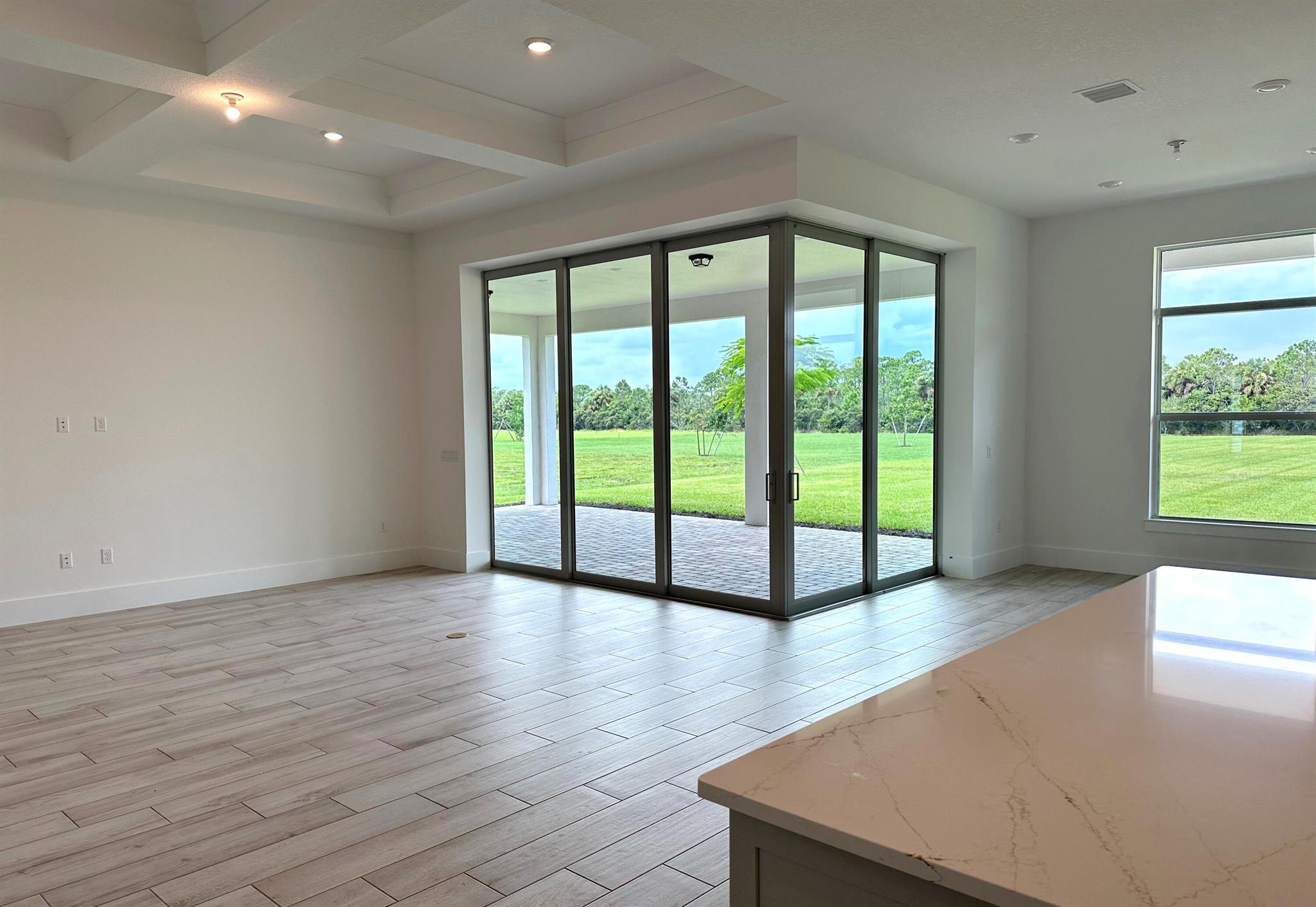 BRIDGEWATER - Residential