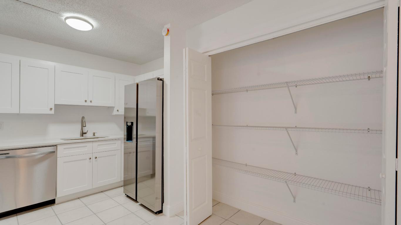 Coral Springs Villas - Residential