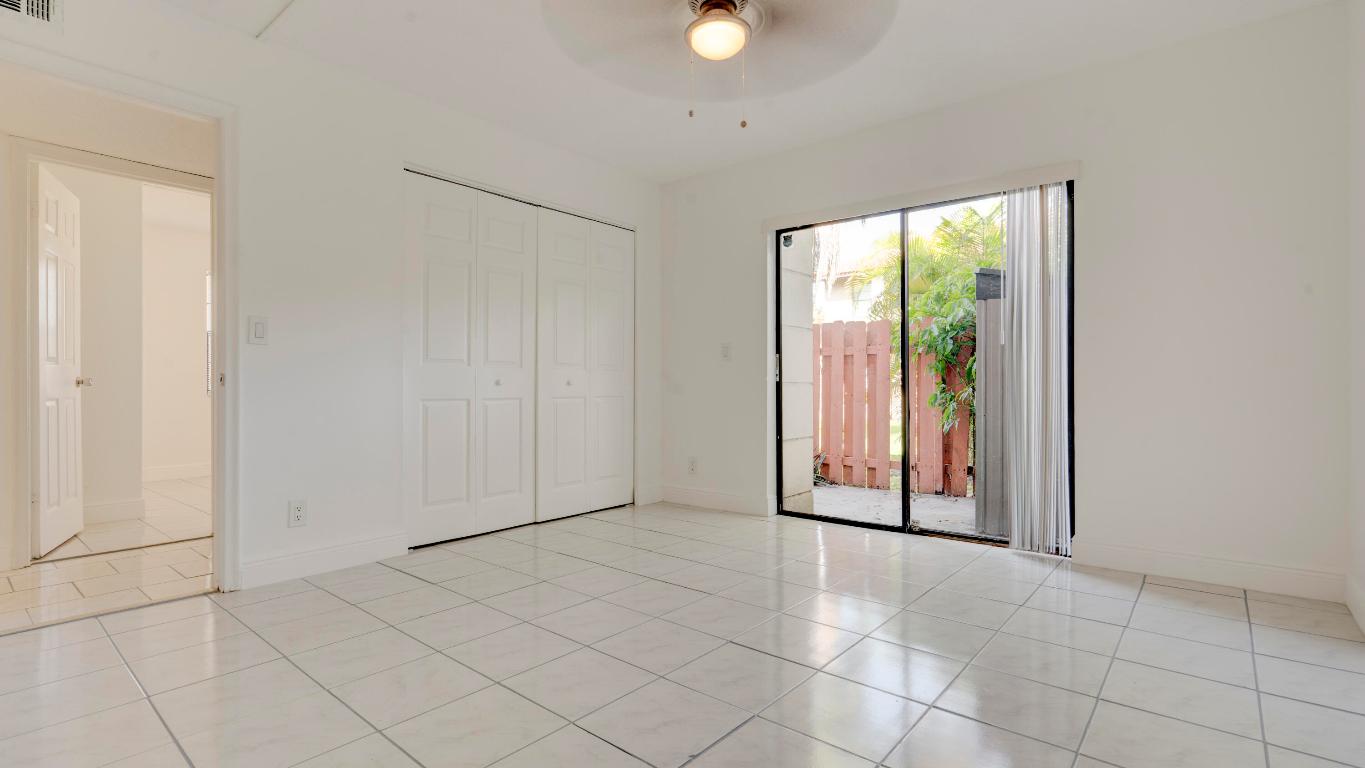 Coral Springs Villas - Residential