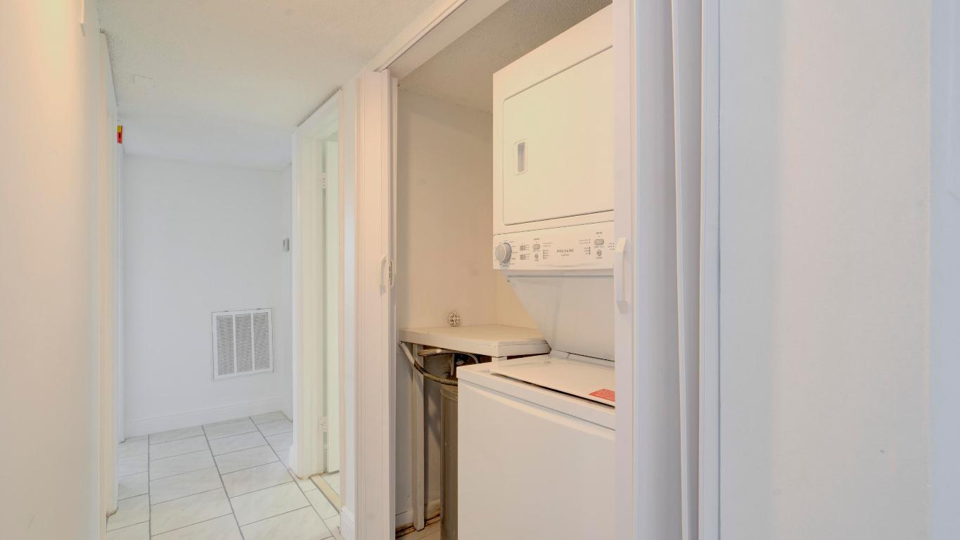 Coral Springs Villas - Residential