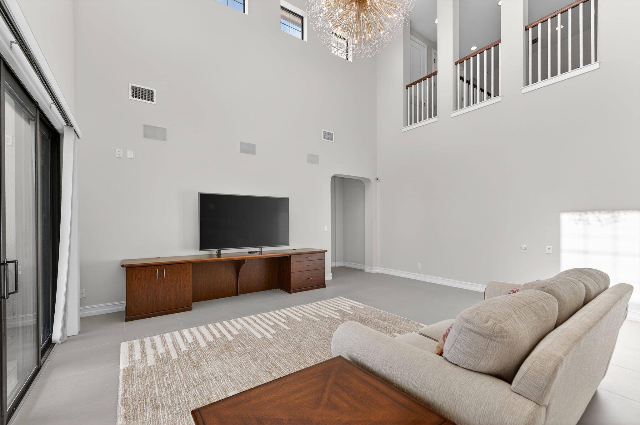 BRUSCHI PROPERTY - Residential