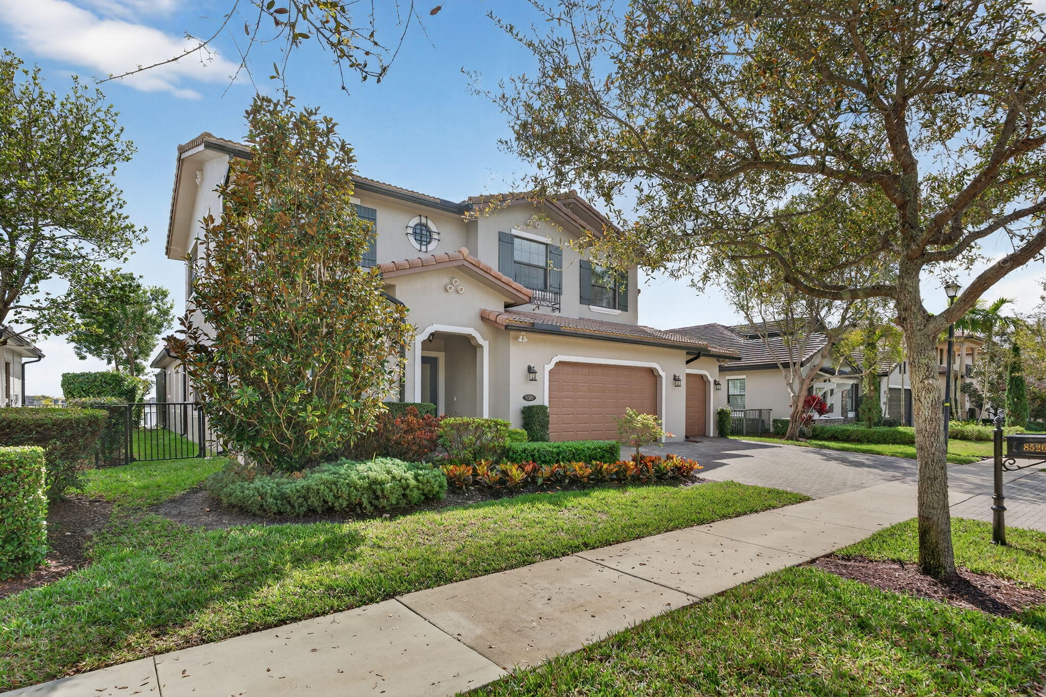 BRUSCHI PROPERTY - Residential