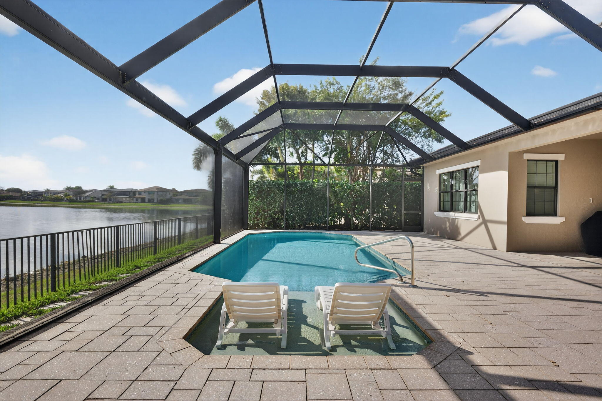 BRUSCHI PROPERTY - Residential