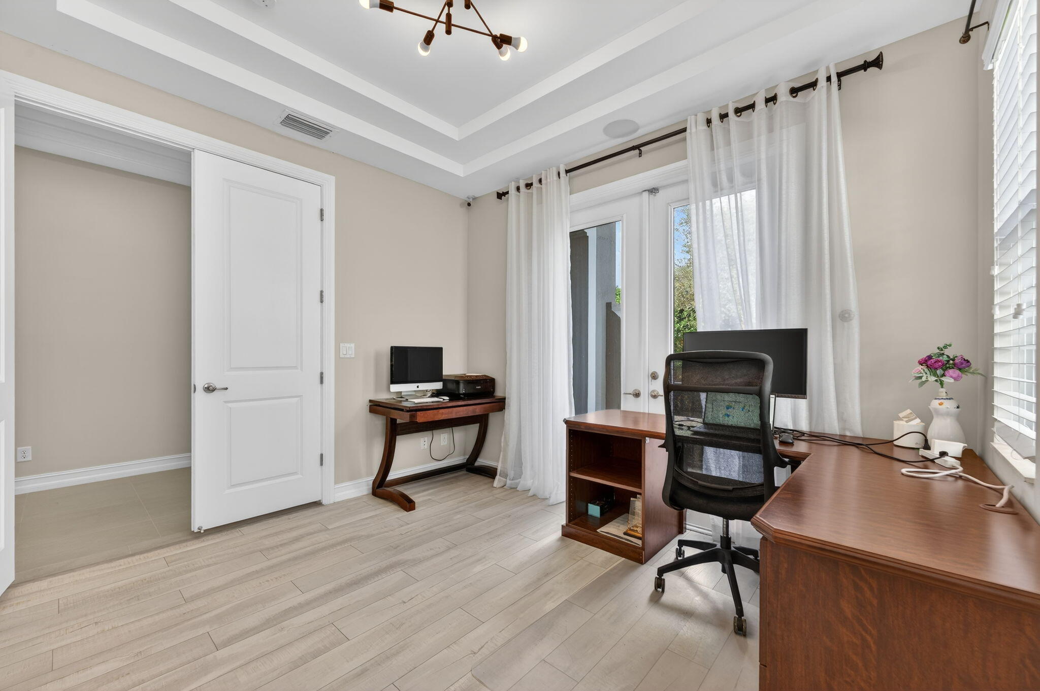 BRUSCHI PROPERTY - Residential