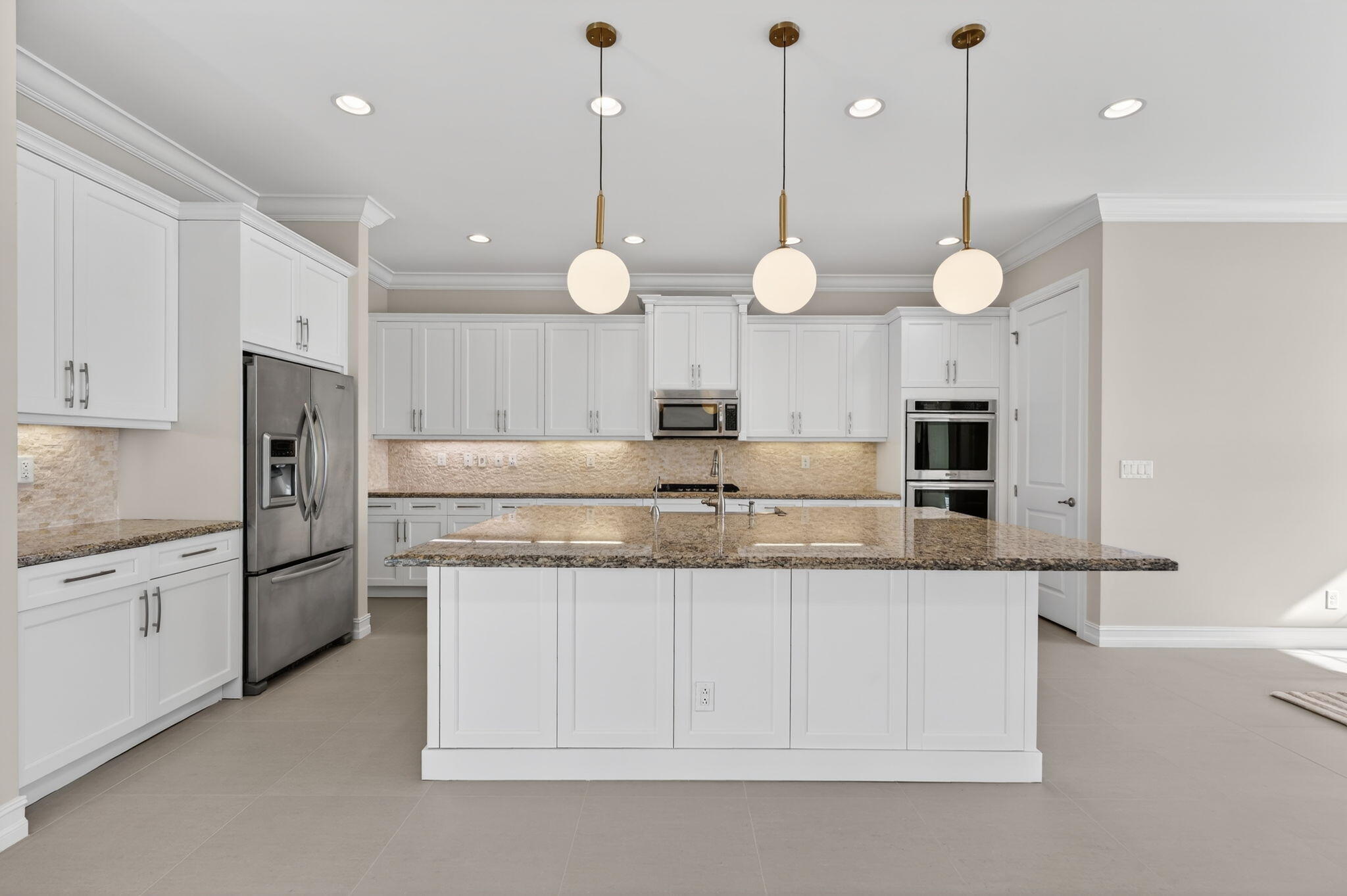 BRUSCHI PROPERTY - Residential