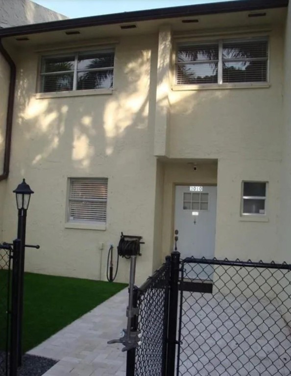 Gardens Condo - Residential