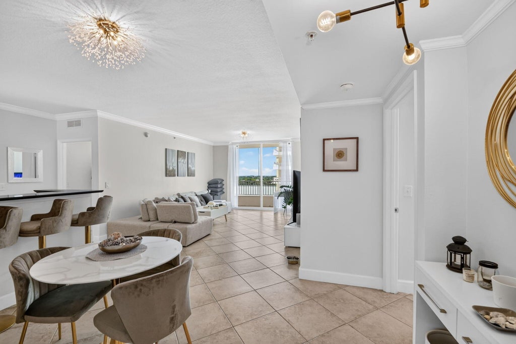 Photo of 625 Casa Loma Boulevard #1009, Boynton Beach, FL 33435 (MLS # B26070931)