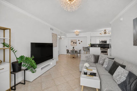 Tiny photo for 625 Casa Loma Boulevard #1009, Boynton Beach, FL 33435 (MLS # B26070931)