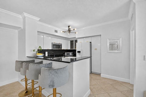 Tiny photo for 625 Casa Loma Boulevard #1009, Boynton Beach, FL 33435 (MLS # B26070931)