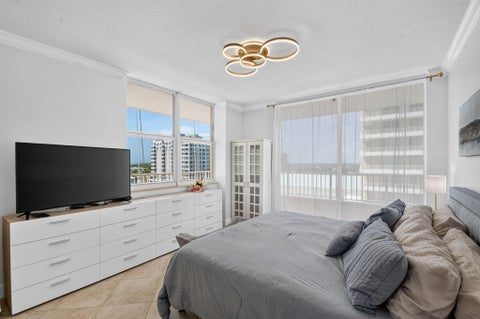 Tiny photo for 625 Casa Loma Boulevard #1009, Boynton Beach, FL 33435 (MLS # B26070931)