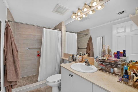 Tiny photo for 625 Casa Loma Boulevard #1009, Boynton Beach, FL 33435 (MLS # B26070931)