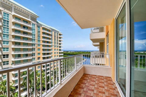Tiny photo for 625 Casa Loma Boulevard #1009, Boynton Beach, FL 33435 (MLS # B26070931)