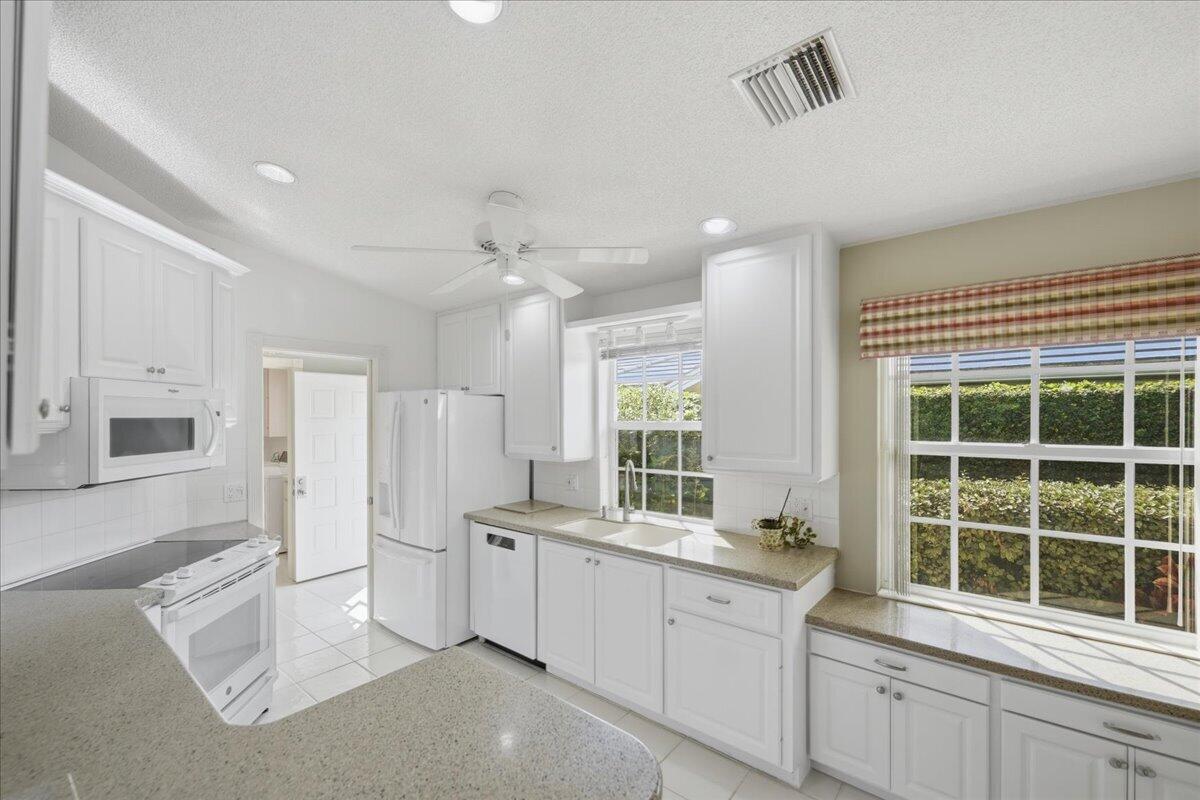 LAKES AT ST LUCIE WEST PLAT NO 48 - Residential