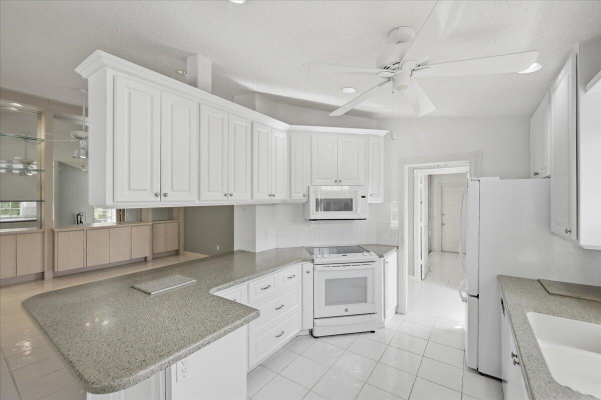 LAKES AT ST LUCIE WEST PLAT NO 48 - Residential