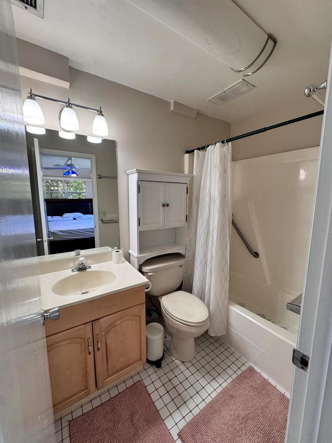 TAYLOR CREEK - Residential Lease