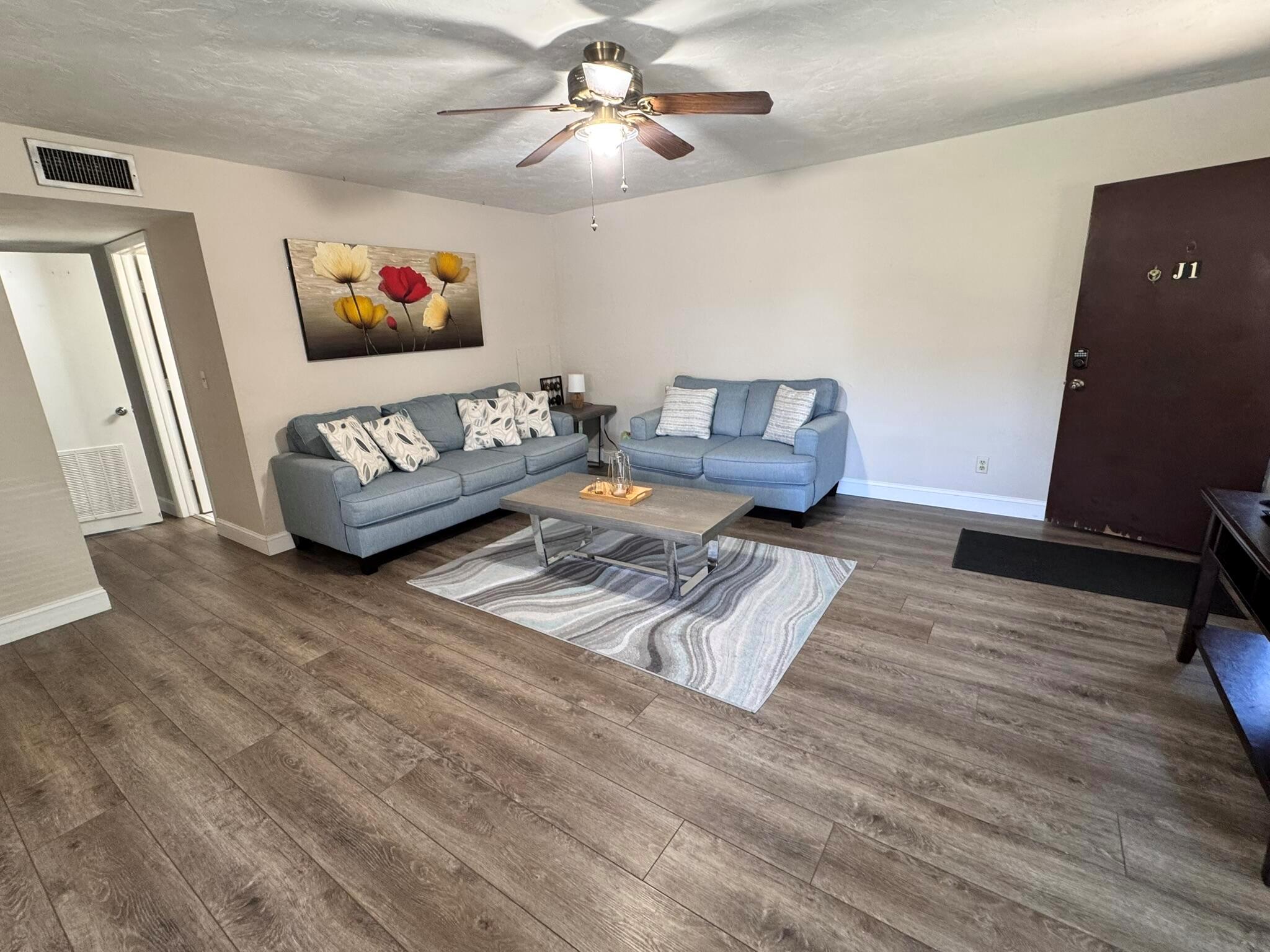 TAYLOR CREEK - Residential Lease
