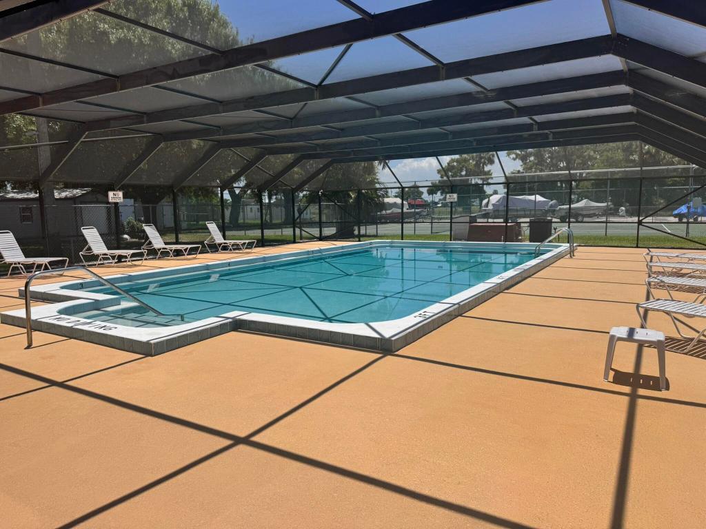 TAYLOR CREEK - Residential Lease