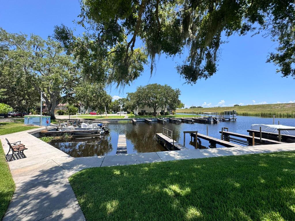 TAYLOR CREEK - Residential Lease