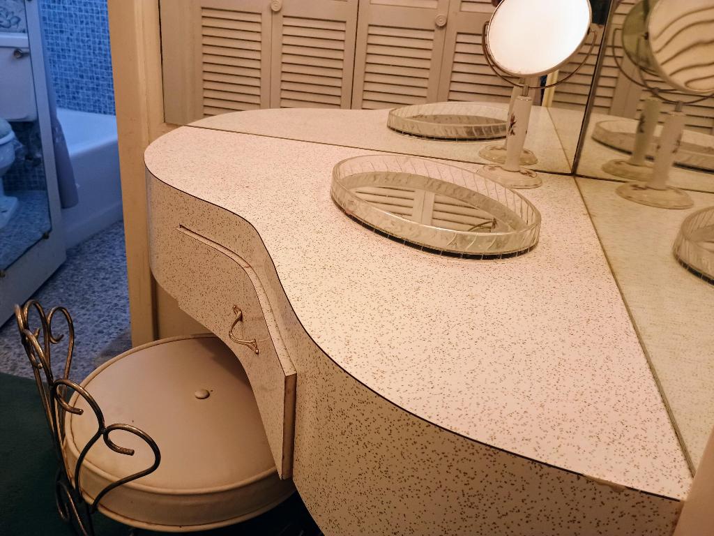 Colonial Ridge Corp - Residential