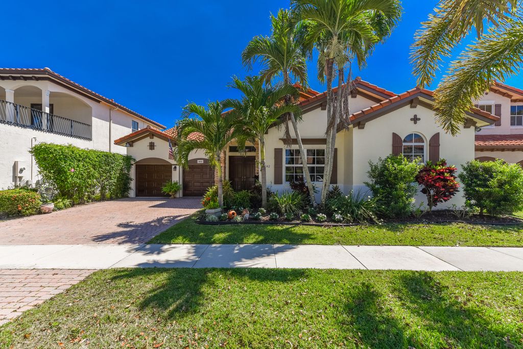 Photo of 4042 Artesa Drive, Boynton Beach, FL 33436 (MLS # R10976241)