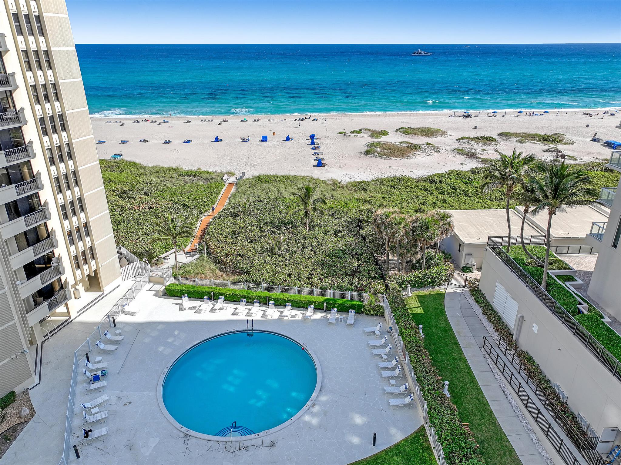 PHOENIX TOWERS CONDO - Residential Lease