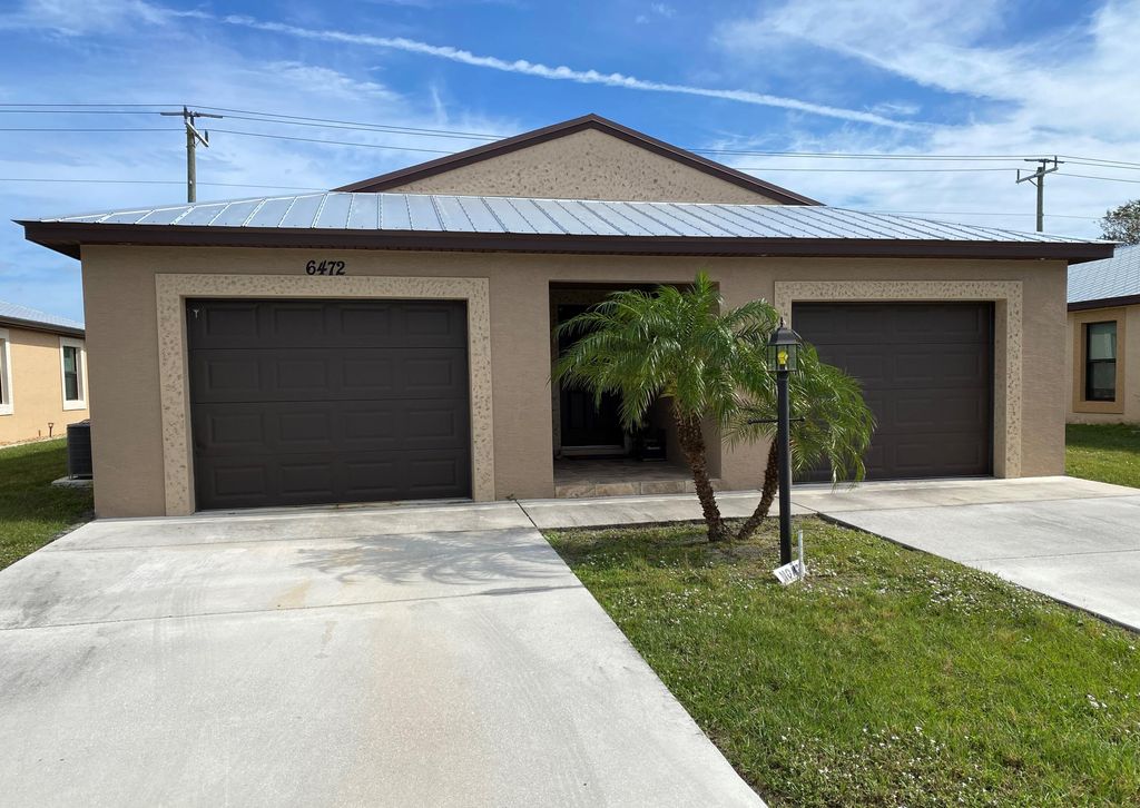 Photo of 6472 Alemendra Street, Fort Pierce, FL 34951 (MLS # R10855981)