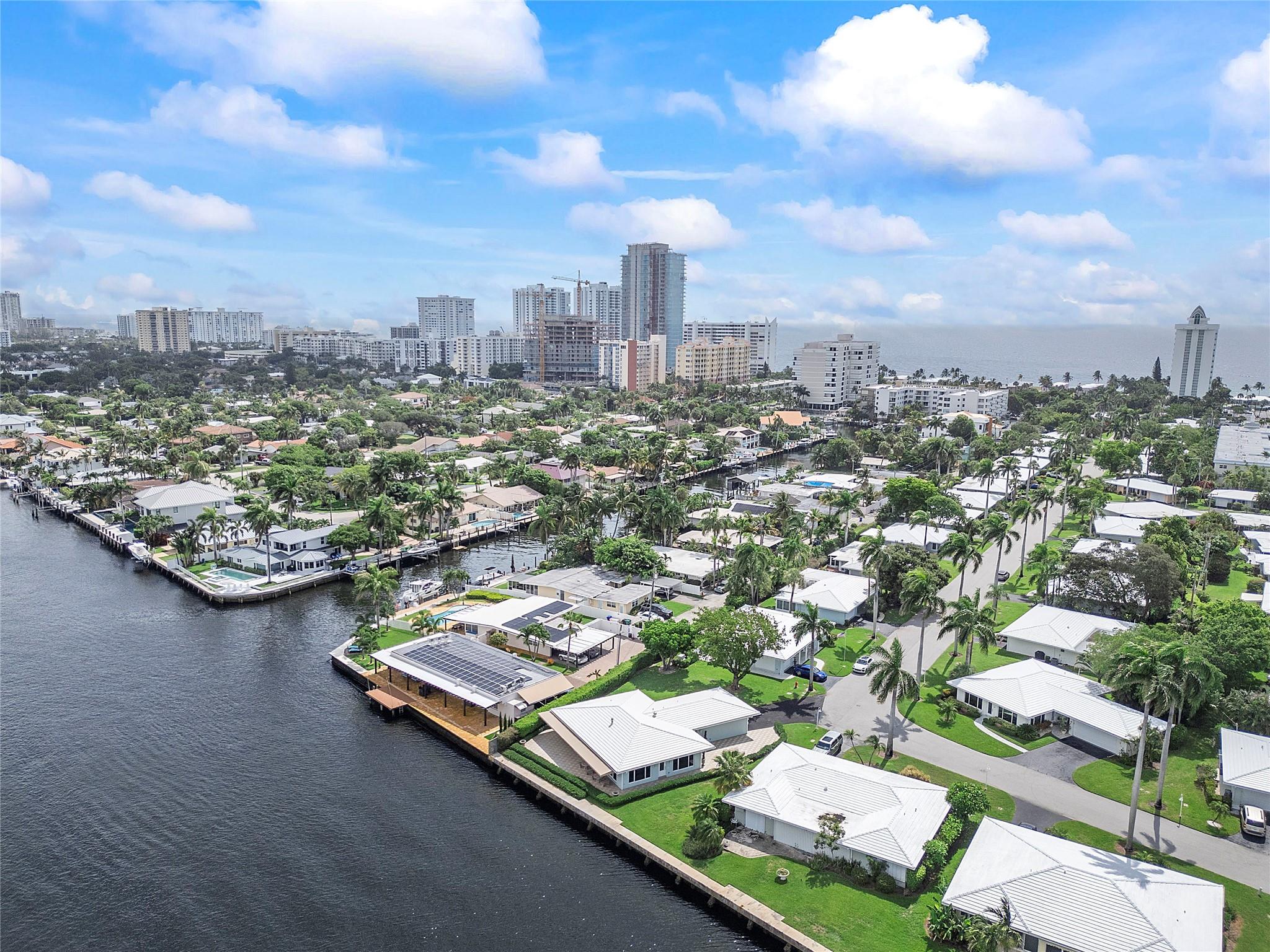 PALM YACHT & BEACH CLUB - Residential