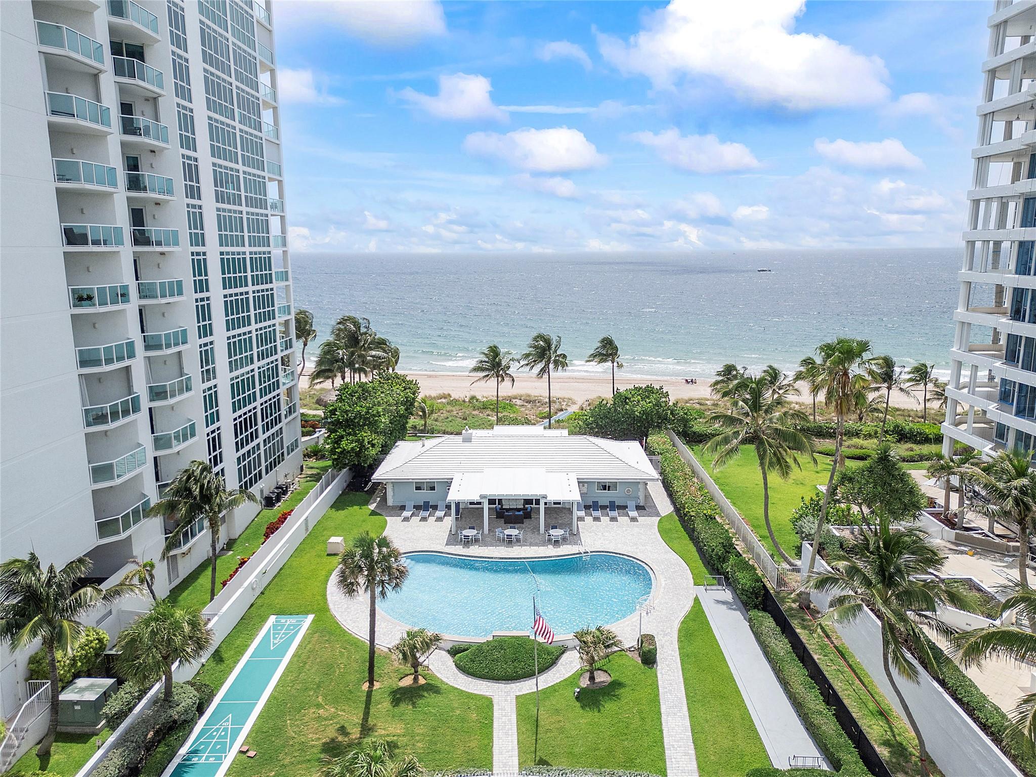 PALM YACHT & BEACH CLUB - Residential