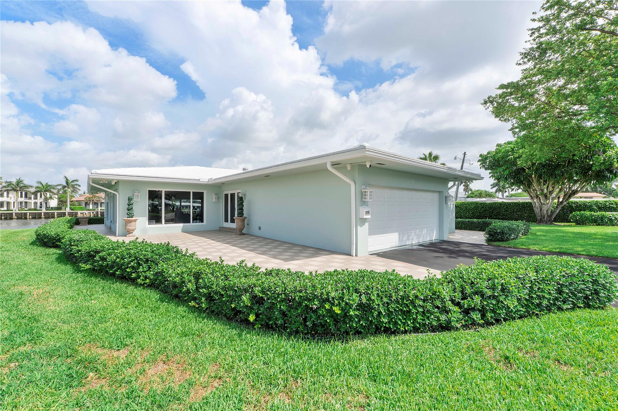 1431 S Ocean Blvd #17