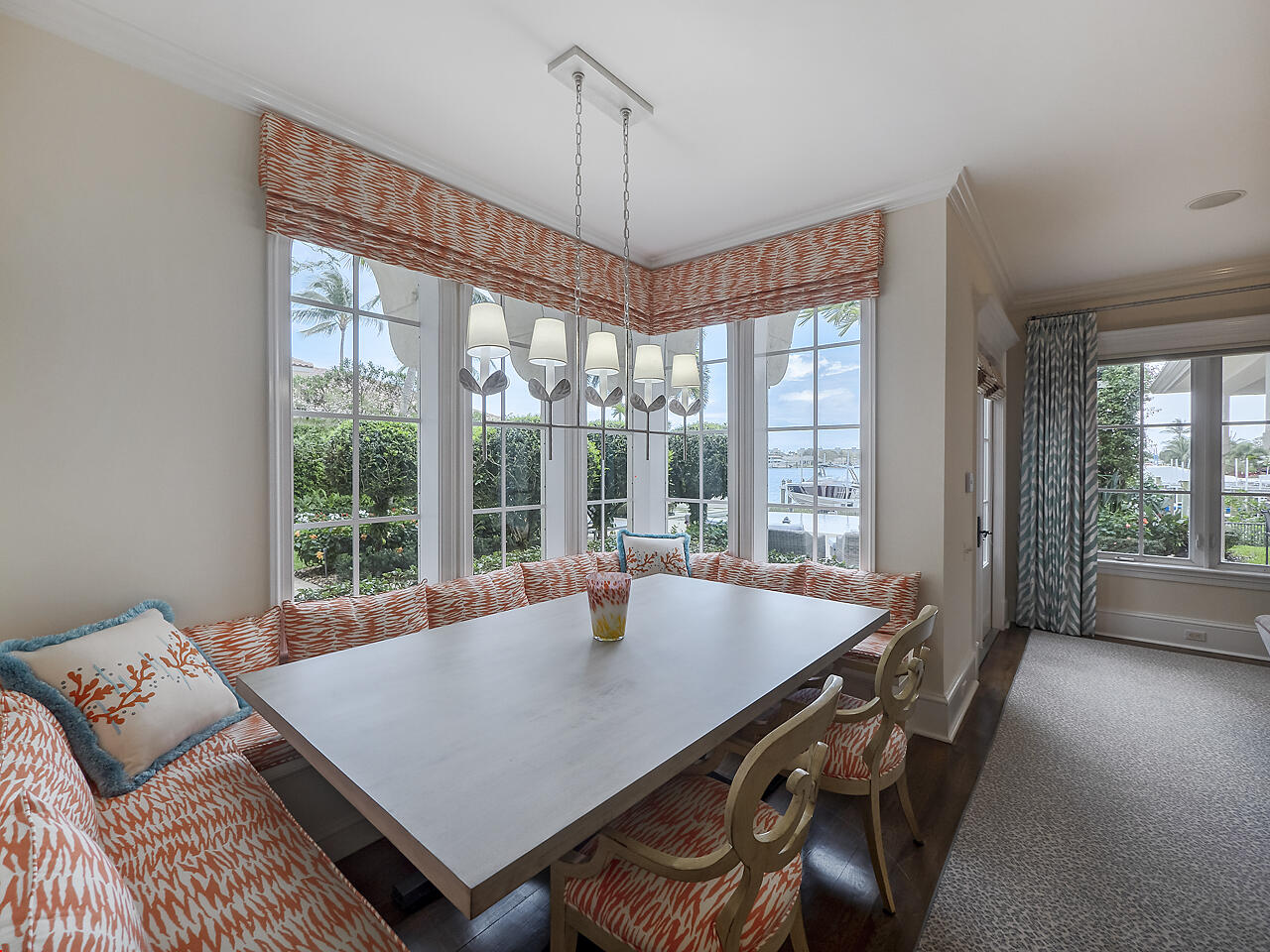 HARBOUR ISLES - Residential