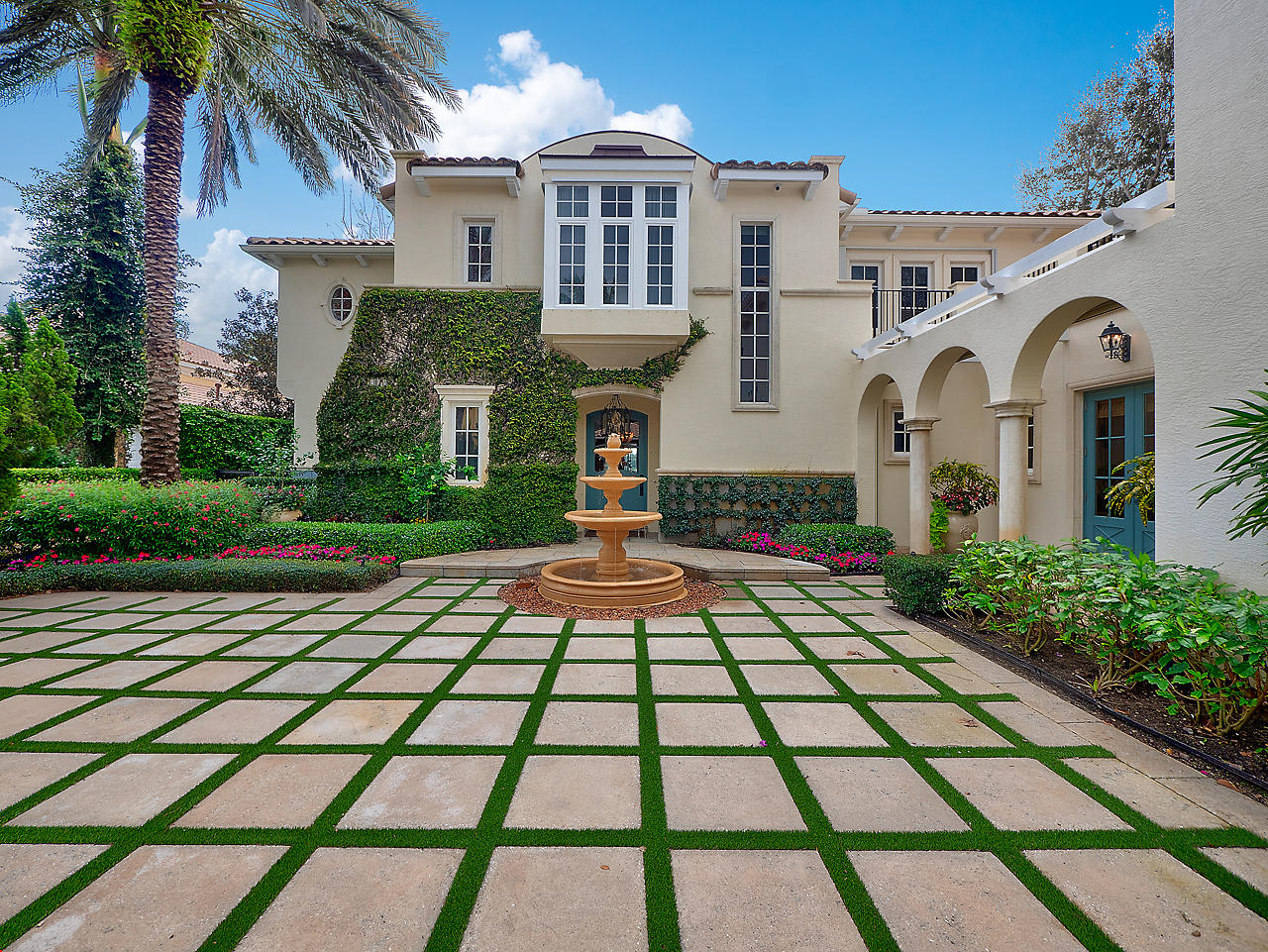 HARBOUR ISLES - Residential