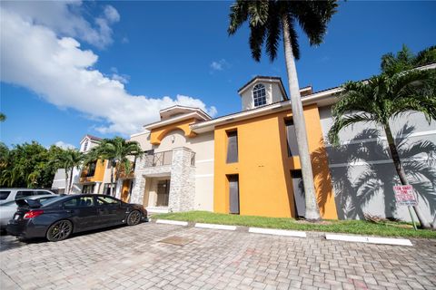 64 Isle Of Venice Dr 26 Fort Lauderdale FL 33301