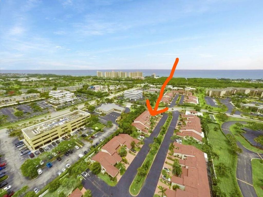 Photo of 130 Palm Avenue #4, Jupiter, FL 33477 (MLS # R10994838)