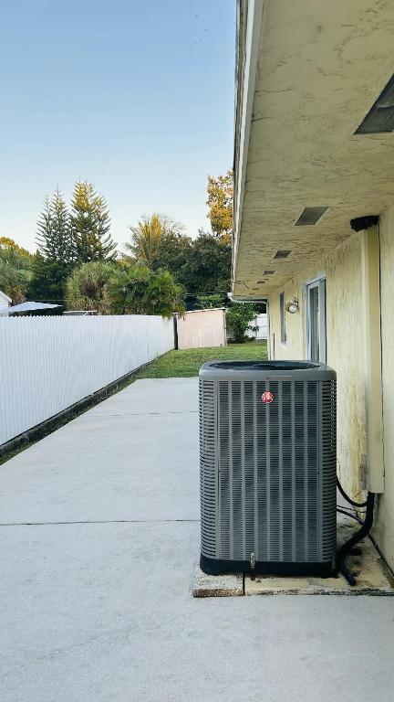 LAURA LANE UNREC ON AM-52 - Residential