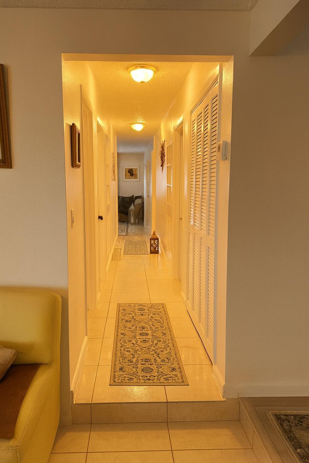 LAURA LANE UNREC ON AM-52 - Residential