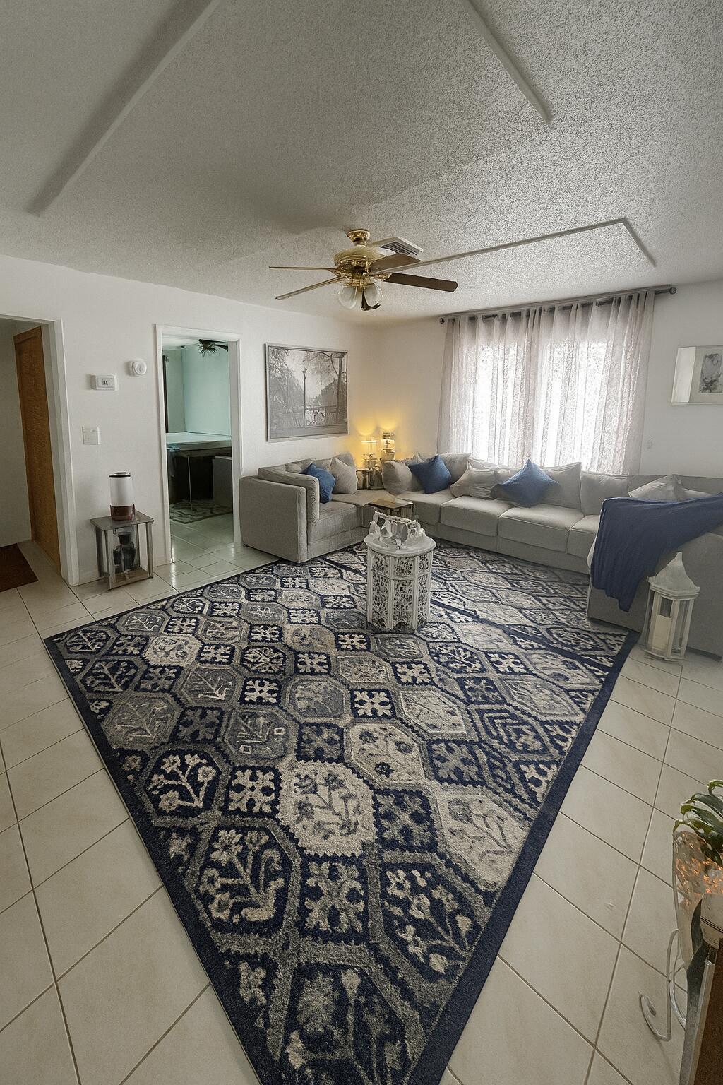 LAURA LANE UNREC ON AM-52 - Residential