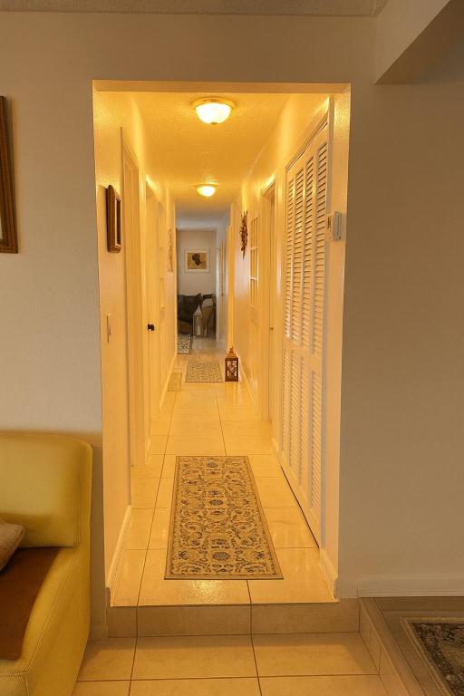 LAURA LANE UNREC ON AM-52 - Residential