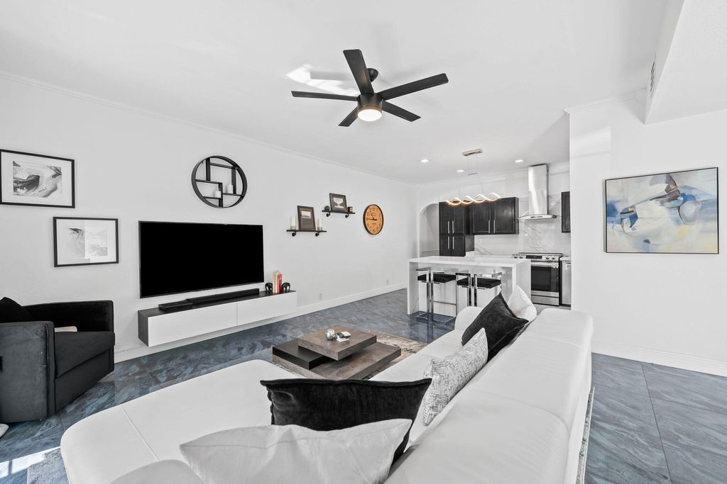 Photo of 641 NW 1st Avenue, Fort Lauderdale, FL 33311 (MLS # B26022933)
