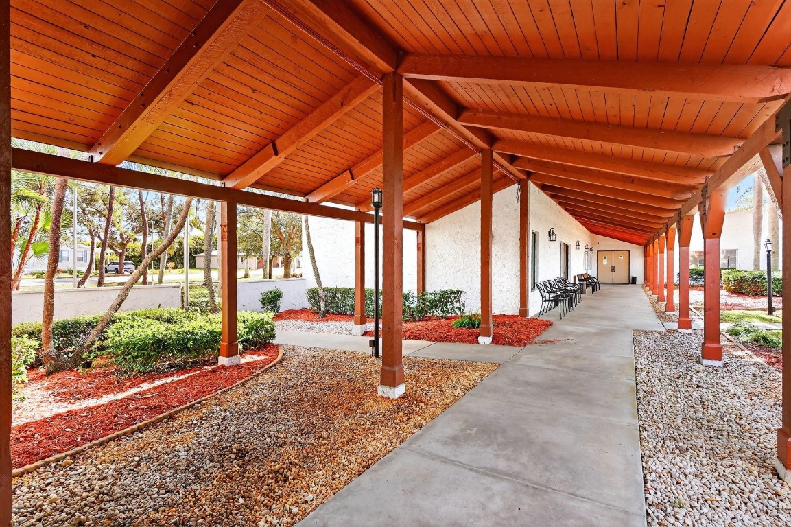 Spanish Lakes One - Residential