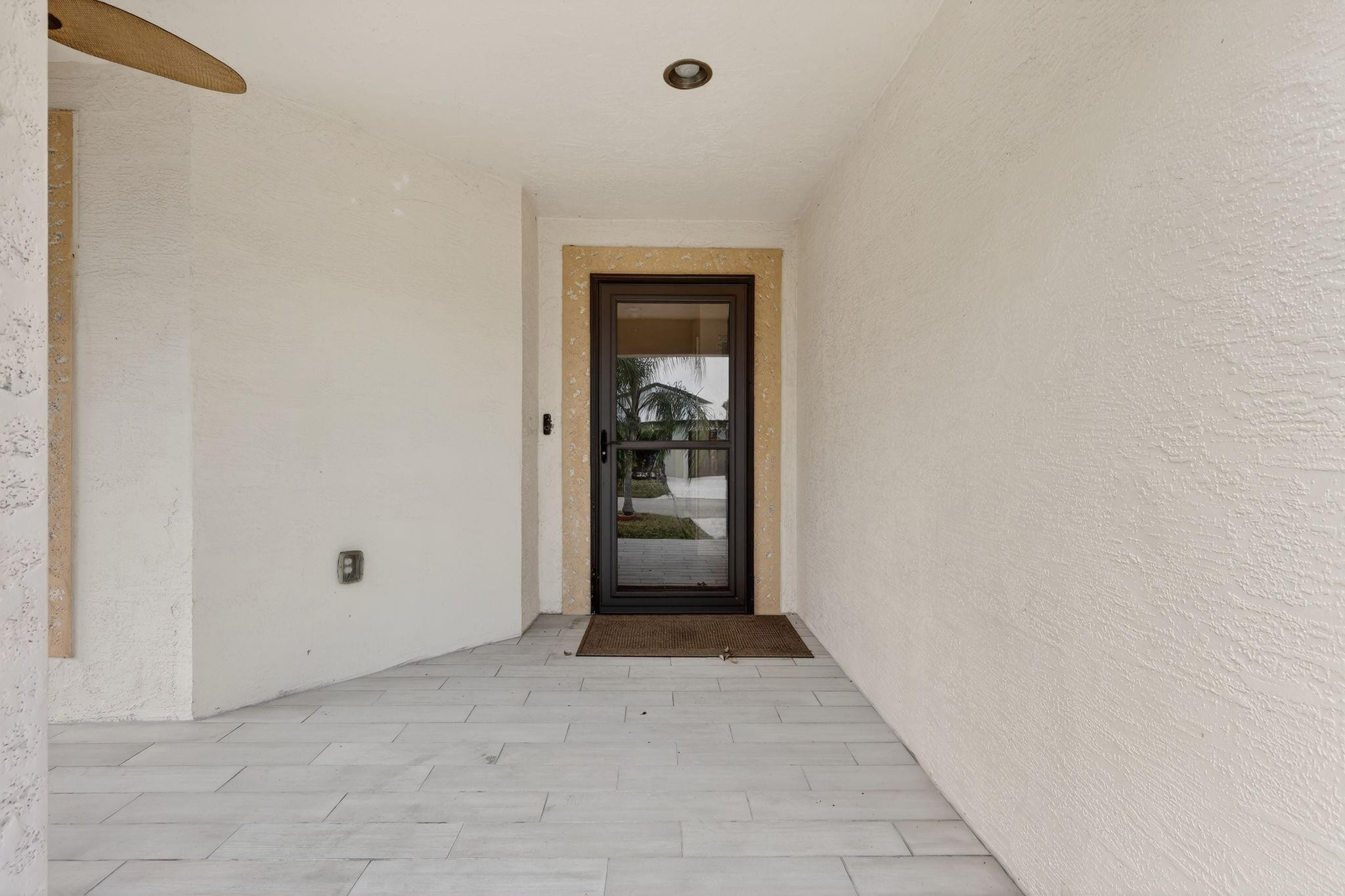 Spanish Lakes One - Residential