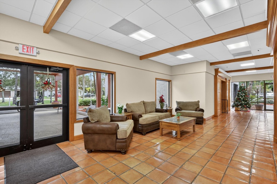 Spanish Lakes One - Residential