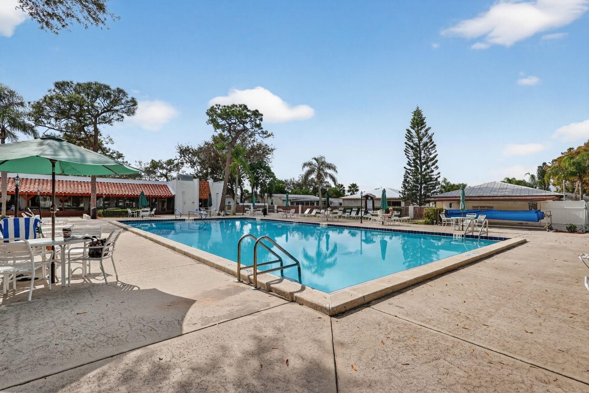 Spanish Lakes One - Residential