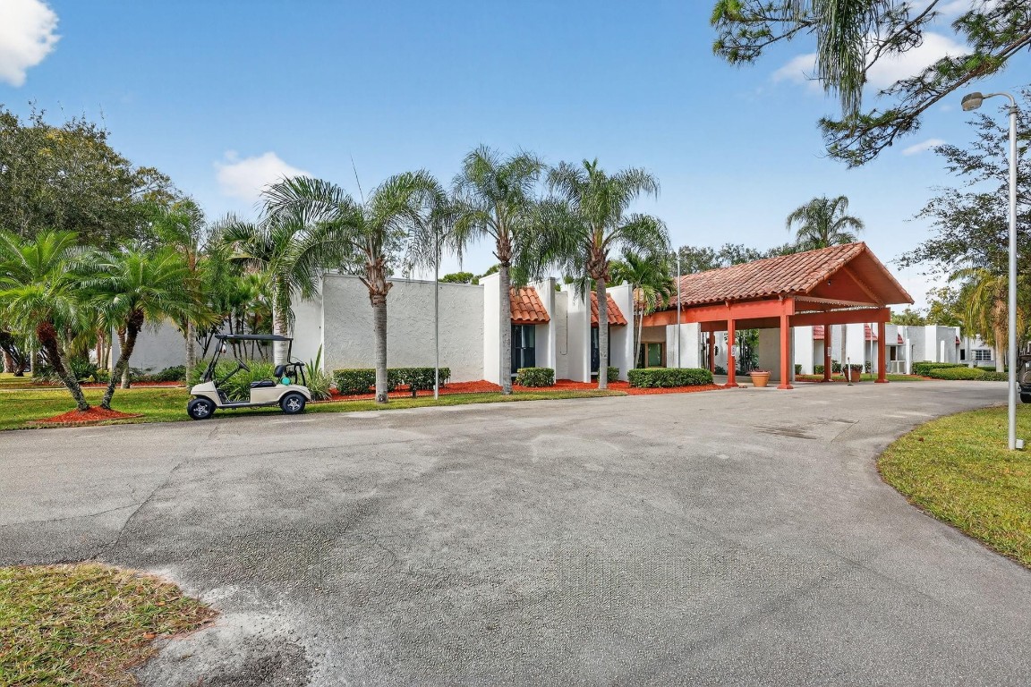 Spanish Lakes One - Residential