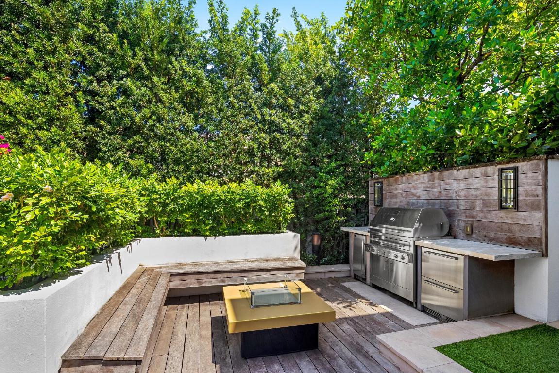 CORAL EST - Residential