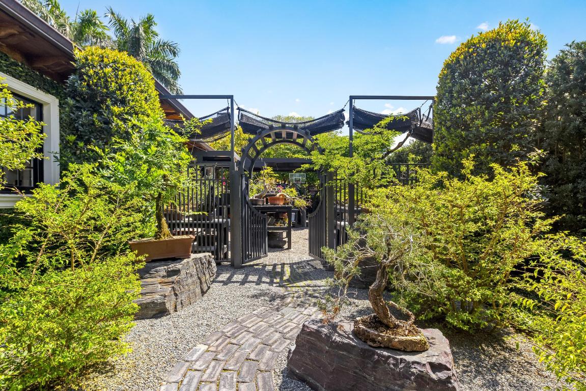 CORAL EST - Residential