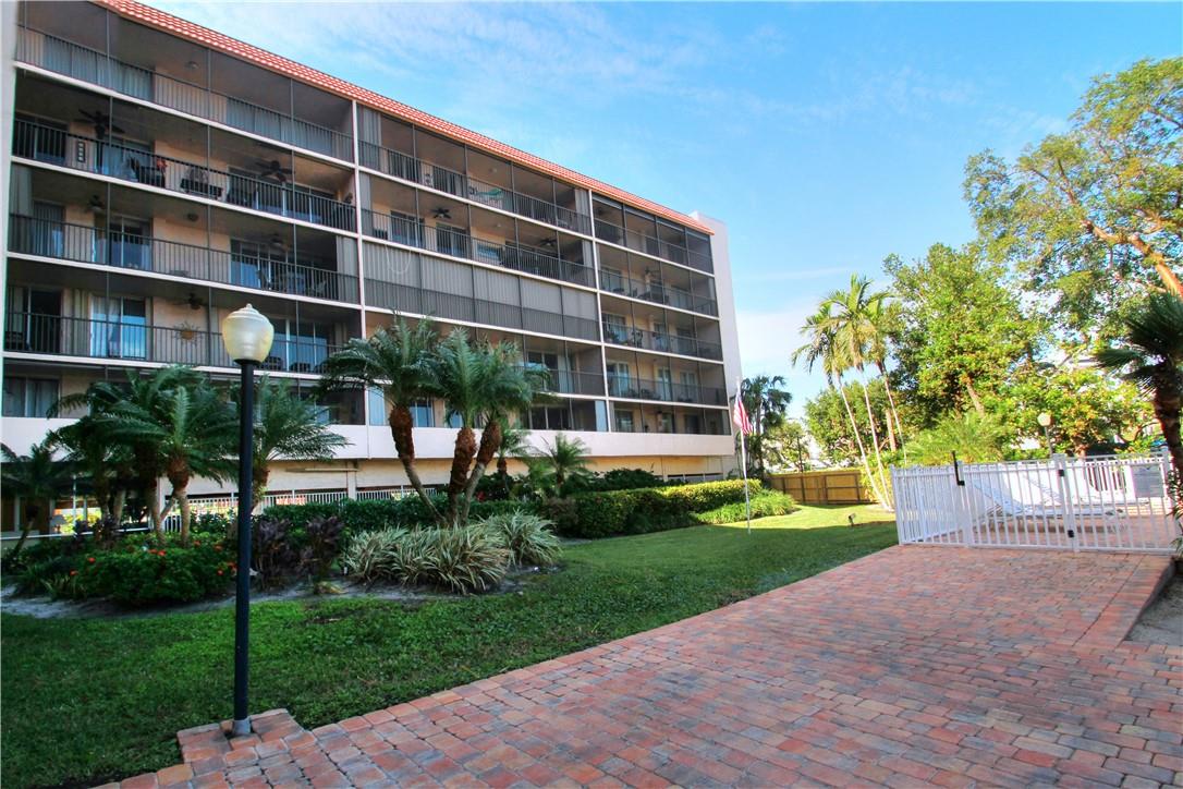 Bay Yacht Club - Residential Lease