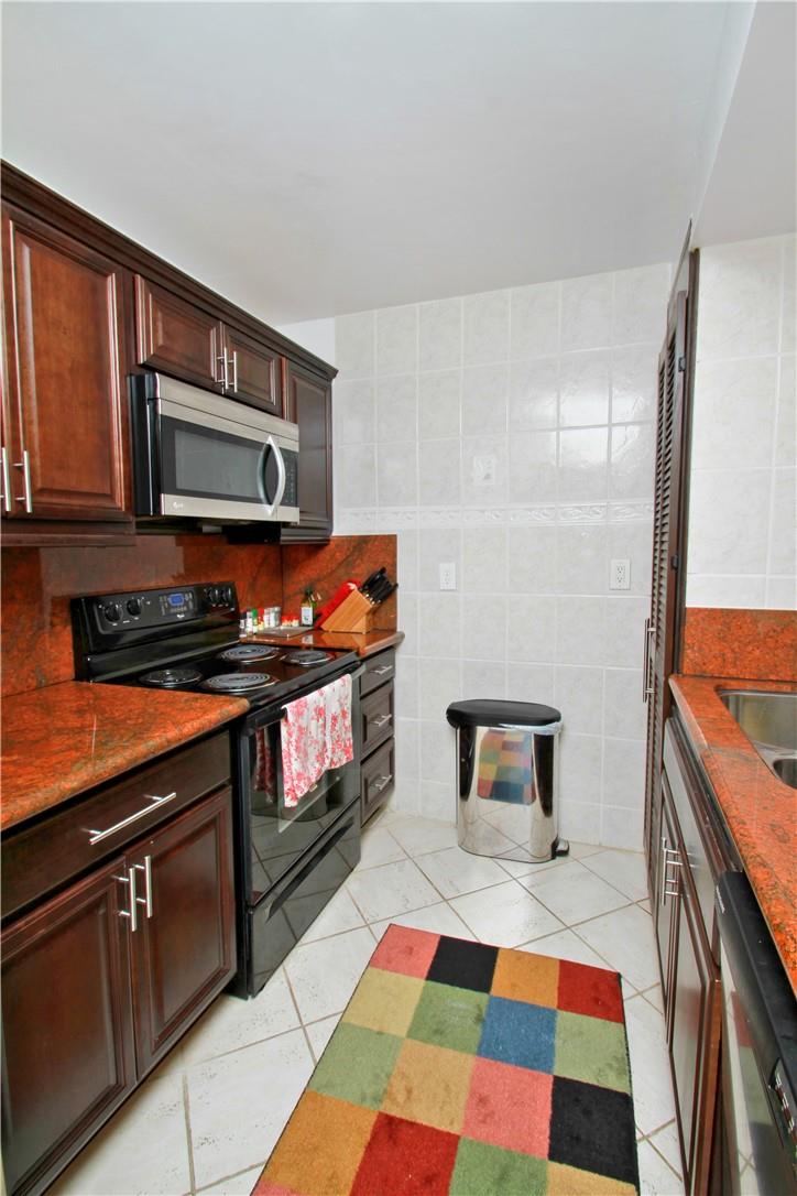 Bay Yacht Club - Residential Lease